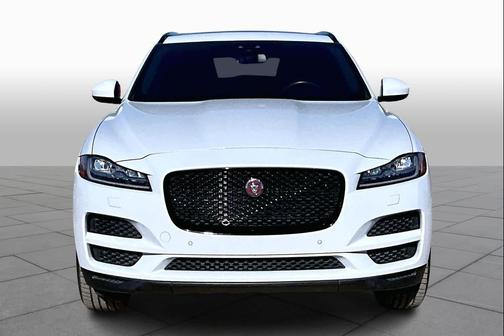 2017 Jaguar F-PACE 35t Prestige