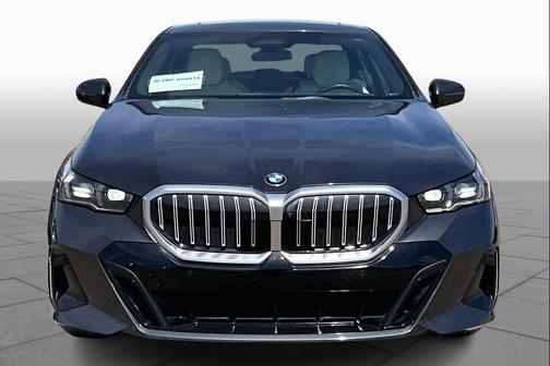 Dark Graphite Metallic 2024 BMW 540 540i xDrive