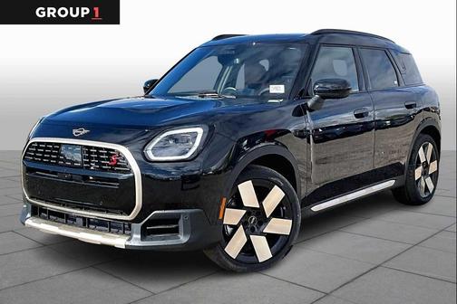 Midnight Black II Metallic 2026 MINI Countryman Cooper S ALL4