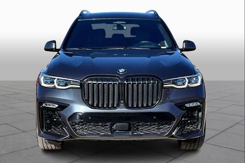 2021 BMW X7 M50i