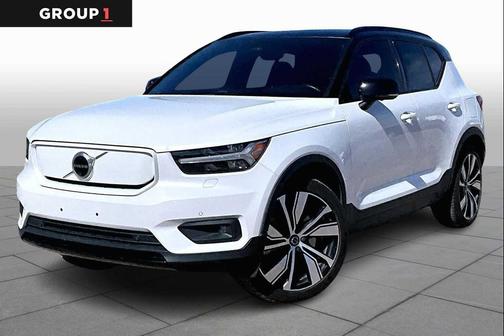 2021 Volvo XC40 P8