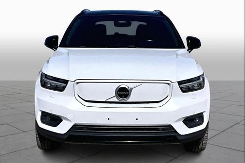 2021 Volvo XC40 P8
