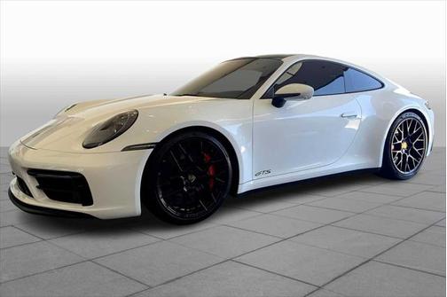2022 Porsche 911 Carrera GTS