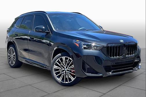 Black Sapphire Metallic 2026 BMW X1 xDrive28i
