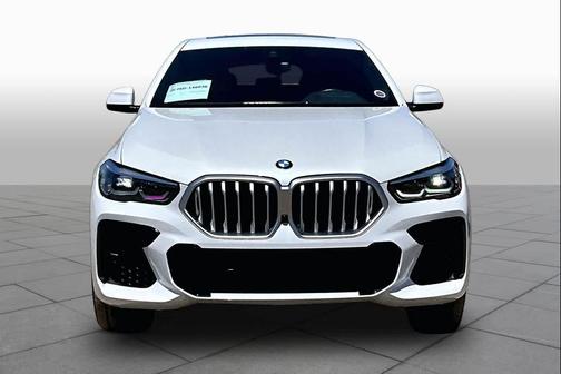Mineral White Metallic 2023 BMW X6 xDrive40i