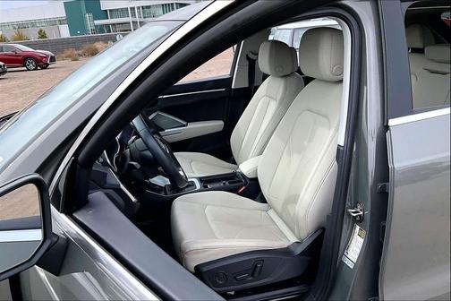 2020 Audi Q3 45 Premium Plus