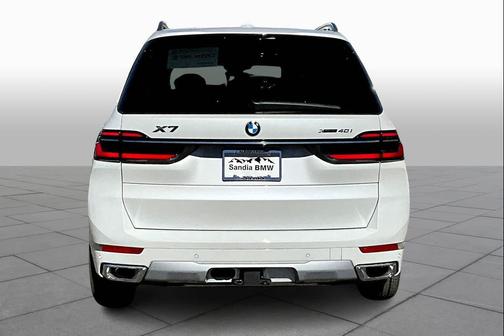 2026 BMW X7 xDrive40i