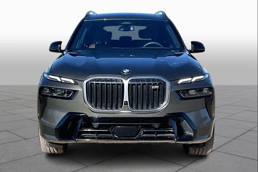 2024 BMW X7 M60i
