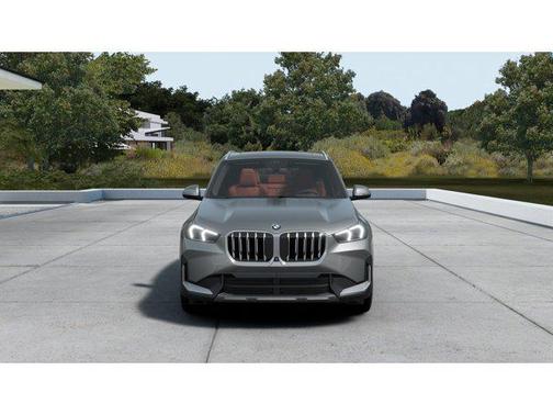 Space Silver Metallic 2026 BMW X1 xDrive28i