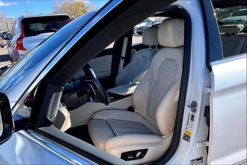 2022 BMW 530 i xDrive