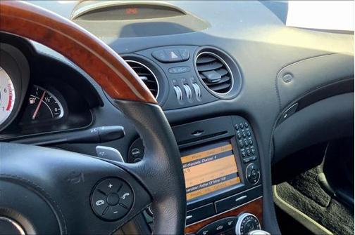 2009 Mercedes-Benz SL-Class V8