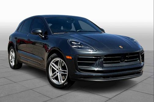 2022 Porsche Macan AWD