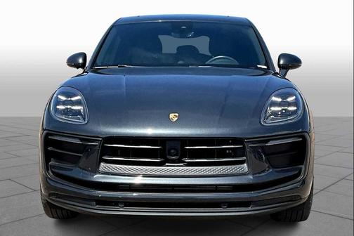 2022 Porsche Macan AWD