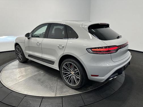 2026 Porsche Macan S