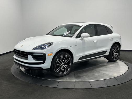 2025 Porsche Macan Macan