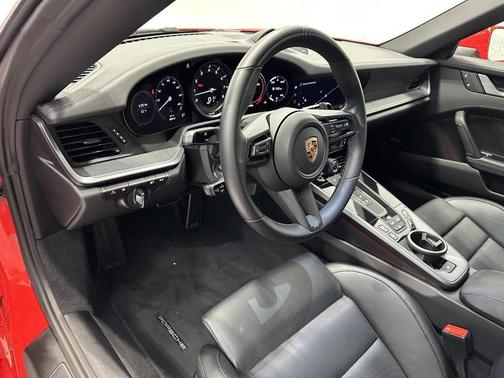 2023 Porsche 911 Carrera 4S