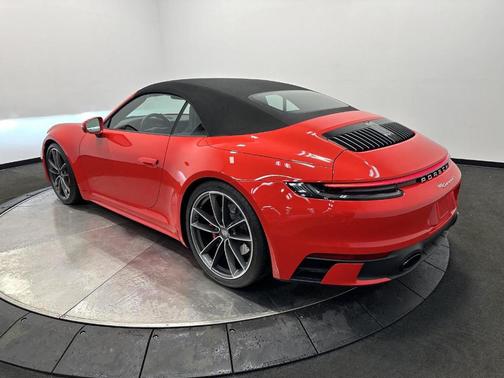 2023 Porsche 911 Carrera 4S