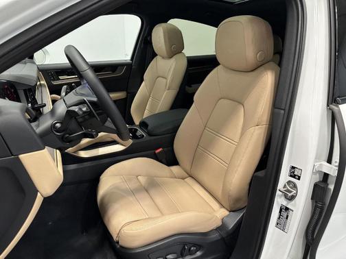 2026 Porsche Cayenne S