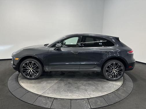 2026 Porsche Macan T