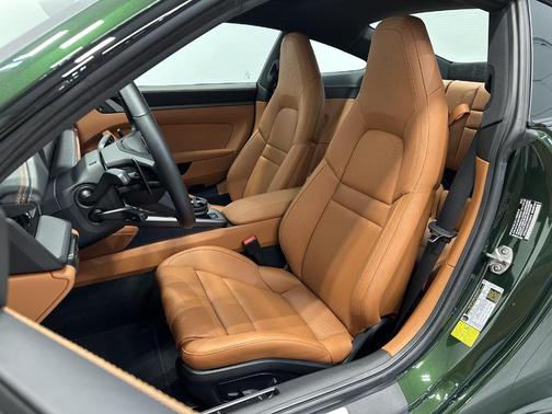 2026 Porsche 911 Carrera