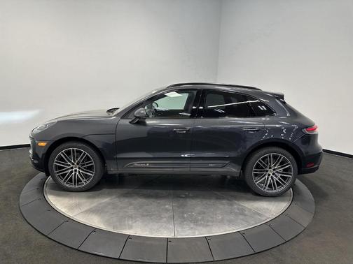 Volcano Grey Metallic 2026 Porsche Macan S