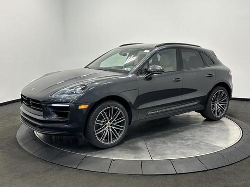 Volcano Grey Metallic 2026 Porsche Macan S