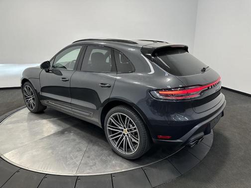 Volcano Grey Metallic 2026 Porsche Macan S