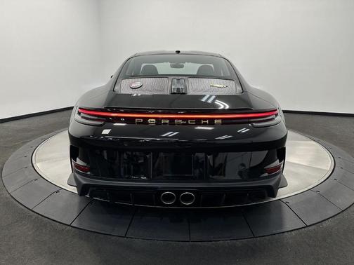 2024 Porsche 911 S/T