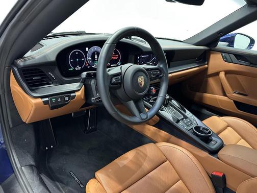 2025 Porsche 911 Carrera GTS