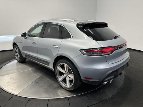 2023 Porsche Macan S