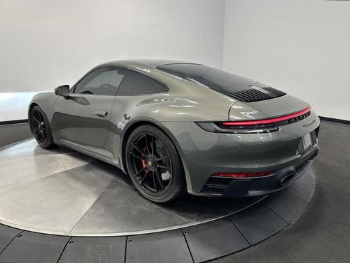 2023 Porsche 911 Carrera GTS