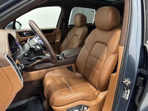 2019 Porsche Cayenne S