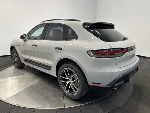 2025 Porsche Macan Macan