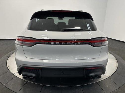 2025 Porsche Macan Macan