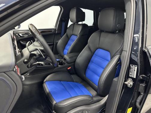 2026 Porsche Macan T