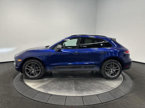 2024 Porsche Macan T