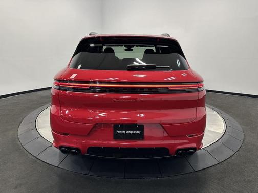 2026 Porsche Cayenne GTS