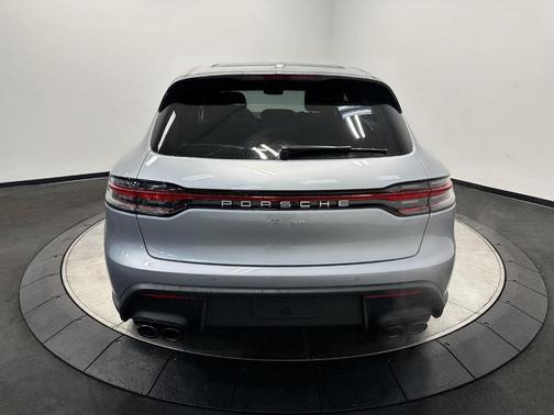 2026 Porsche Macan T