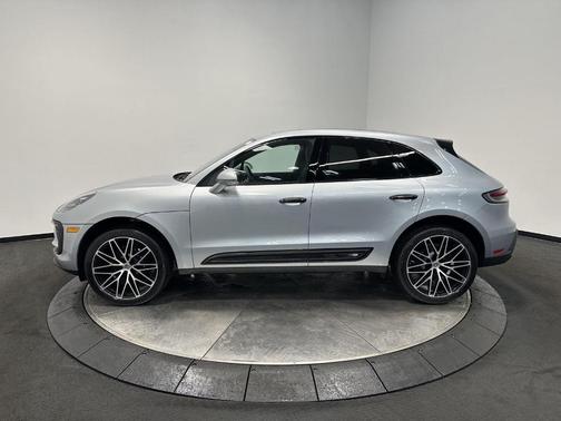 2026 Porsche Macan T