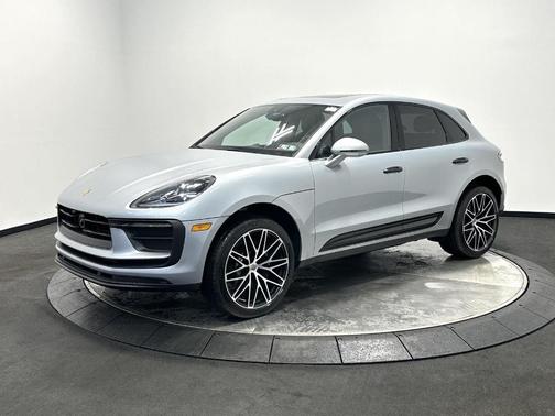 2026 Porsche Macan T