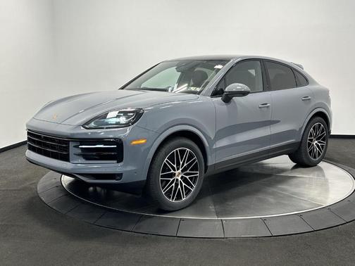2025 Porsche Cayenne AWD