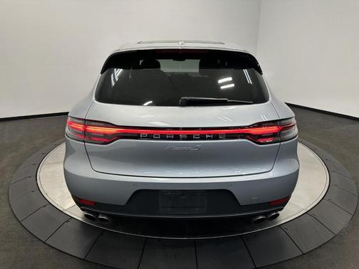 Dolomite Silver Metallic 2020 Porsche Macan S
