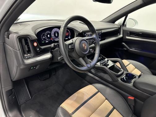 2025 Porsche Cayenne Cayenne