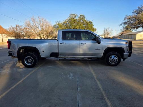 2022 Chevrolet Silverado 3500 LTZ