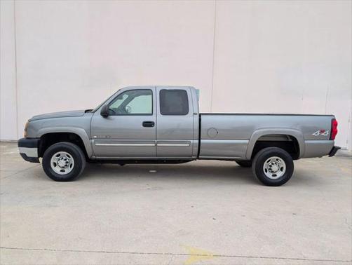 2006 Chevrolet Silverado 2500 LT H/D Extended Cab
