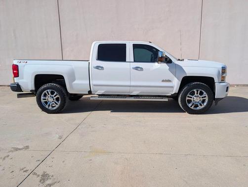 2016 Chevrolet Silverado 2500 High Country