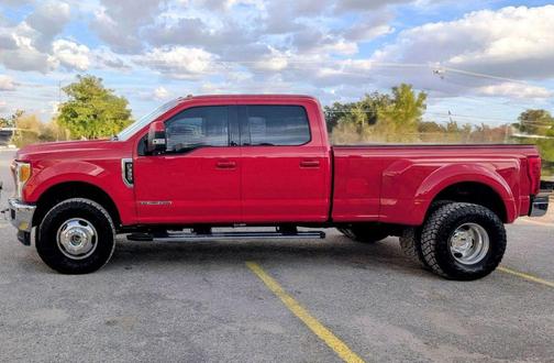 2017 Ford F-350 Lariat