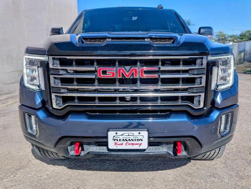 2022 GMC Sierra 2500 AT4