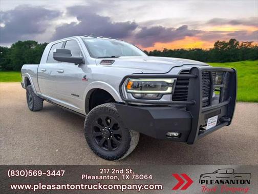 2020 RAM 2500 Laramie Mega Cab 4X4 6'4' Box