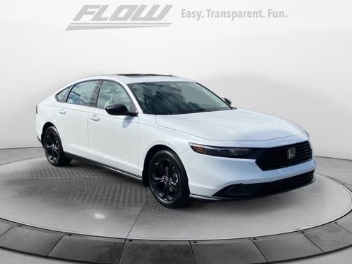 Platinum White Pearl 2025 Honda Accord